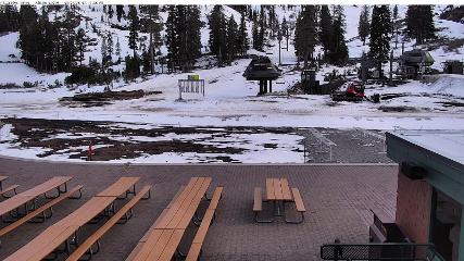 Alpine Meadows webcam