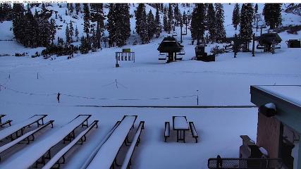 Alpine Meadows webcam