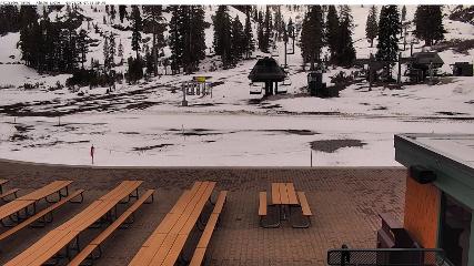 Alpine Meadows: Alpine Peek (squawalpine.com)