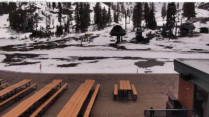 Alpine Meadows: Alpine Peek (squawalpine.com)