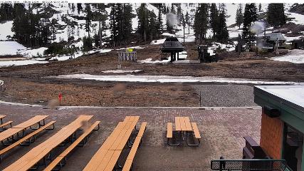 Alpine Meadows: Alpine Peek (squawalpine.com)