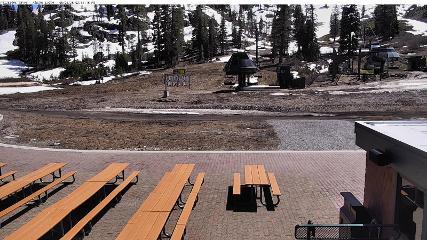 Alpine Meadows: Alpine Peek (squawalpine.com)