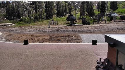 Alpine Meadows: Alpine Peek (squawalpine.com)