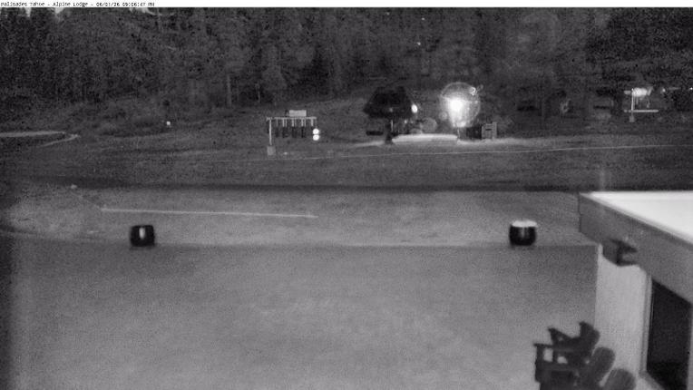 Webcam Alpine Meadows: Alpine Peek