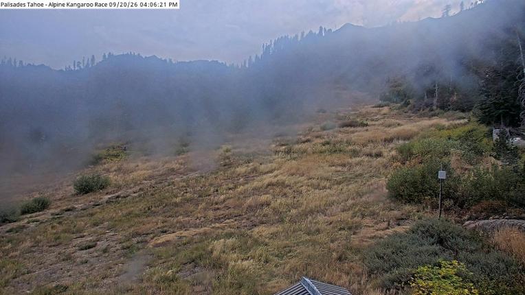 Webcam Alpine Meadows: Alpine Race Cam