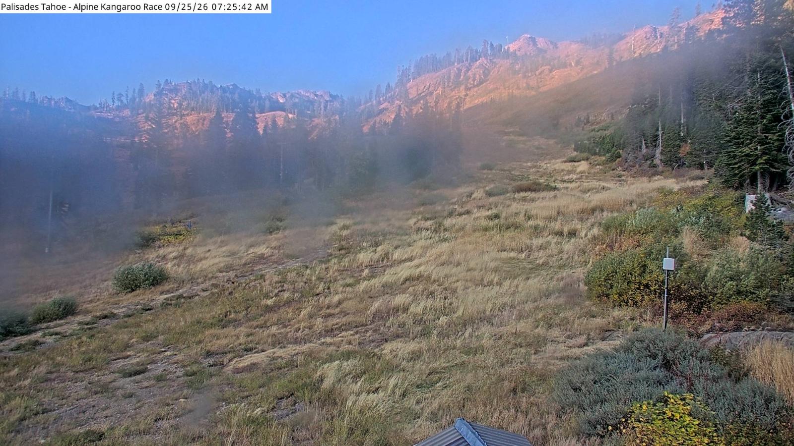 Webcam Alpine Meadows: Alpine Race Cam