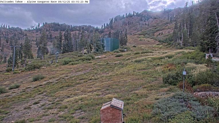 Webcam Alpine Meadows: Alpine Race Cam