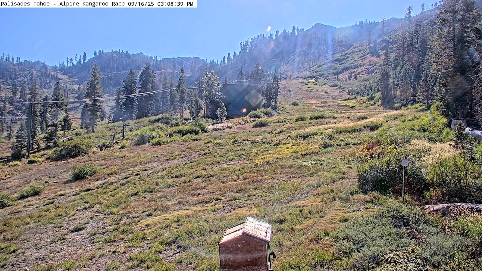 Webcam Alpine Meadows: Alpine Race Cam