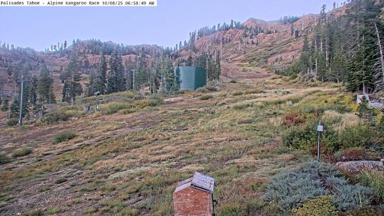 Webcam Alpine Meadows: Alpine Race Cam