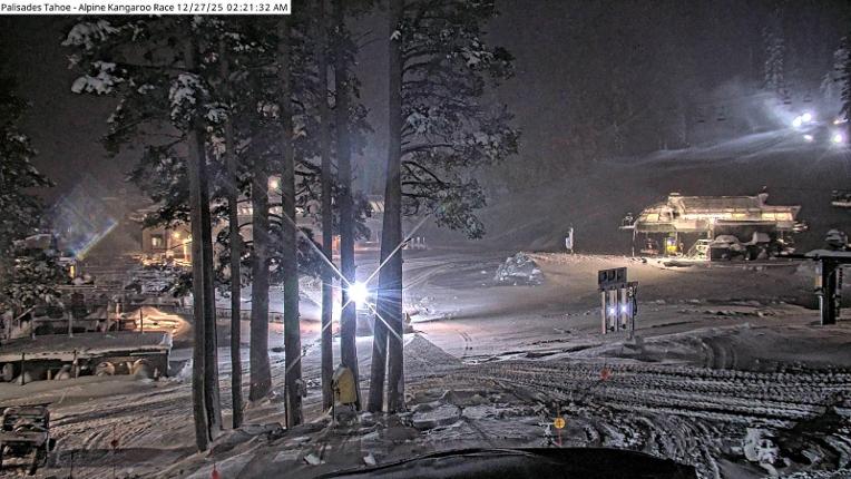 Webcam Alpine Meadows: Alpine Race Cam