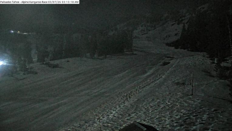 Webcam Alpine Meadows: Alpine Race Cam