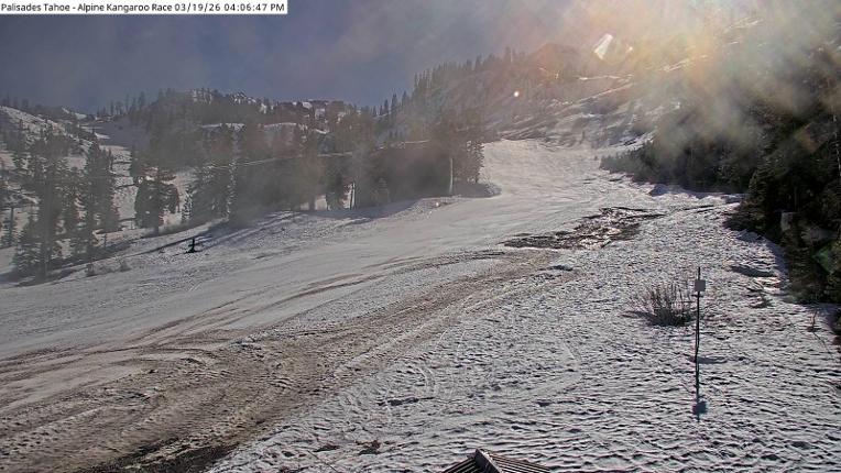 Webcam Alpine Meadows: Alpine Race Cam