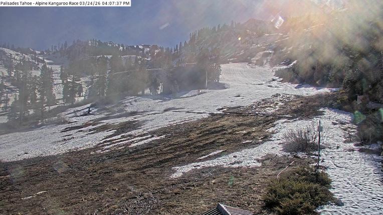 Webcam Alpine Meadows: Alpine Race Cam