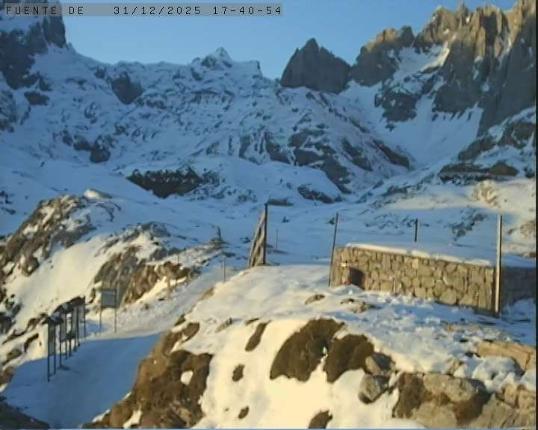 Webcam Alto Campoo: Fuente Dé