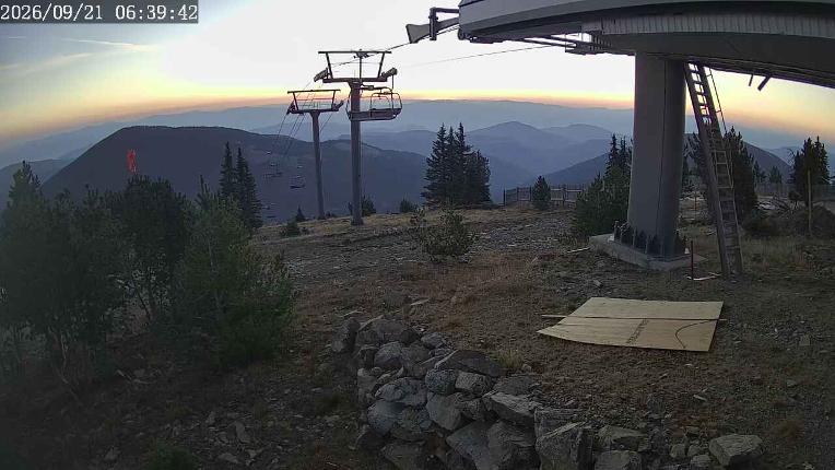 Webcam Apex Mountain: Top of the Quad