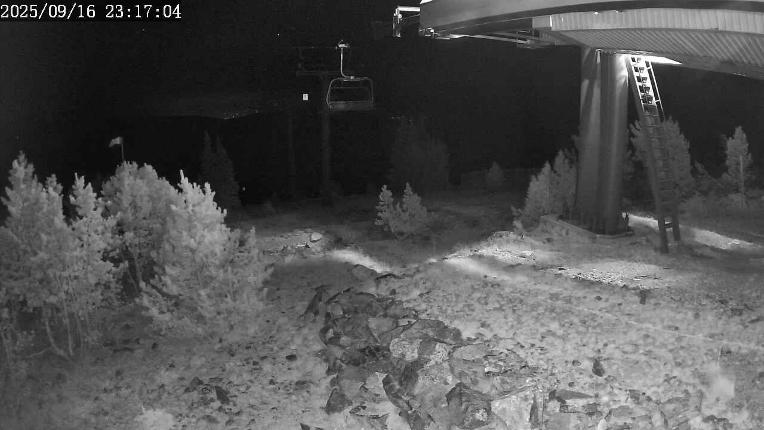 Webcam Apex Mountain: Top of the Quad