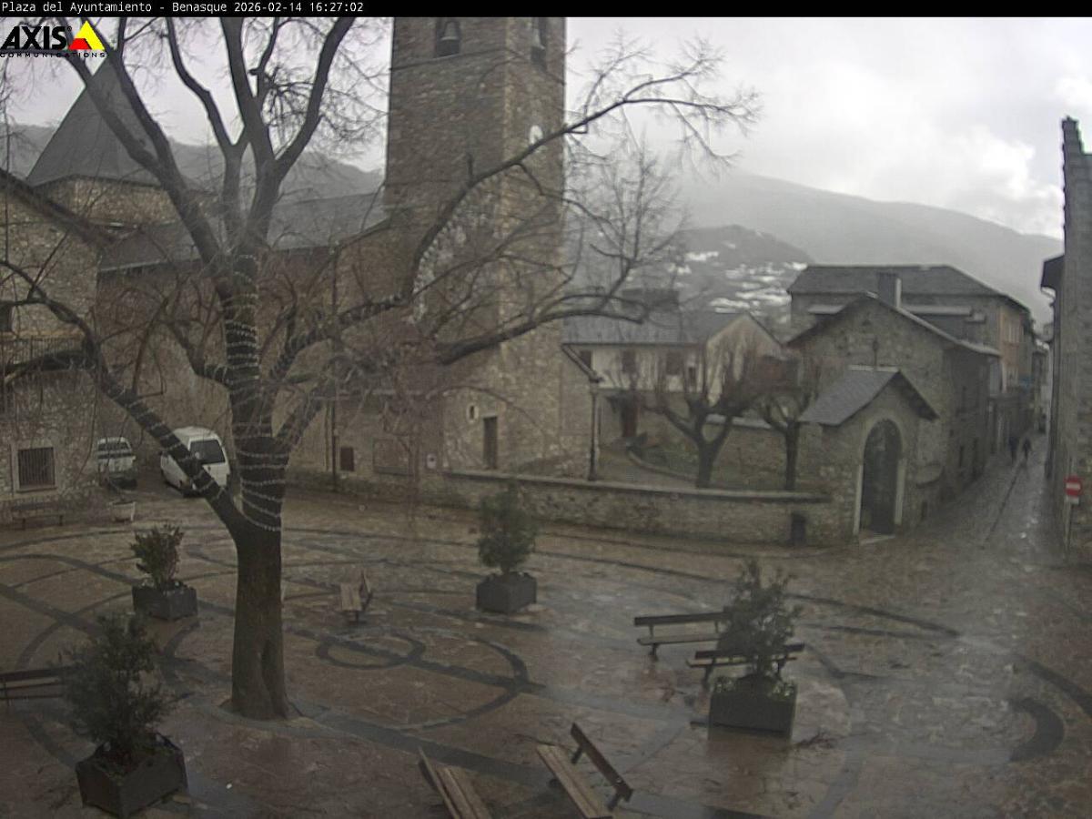 Webcam Aramón Cerler: Plaza Cerler