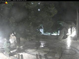 Aramón Cerler: Plaza Cerler (turismobenasque.com)