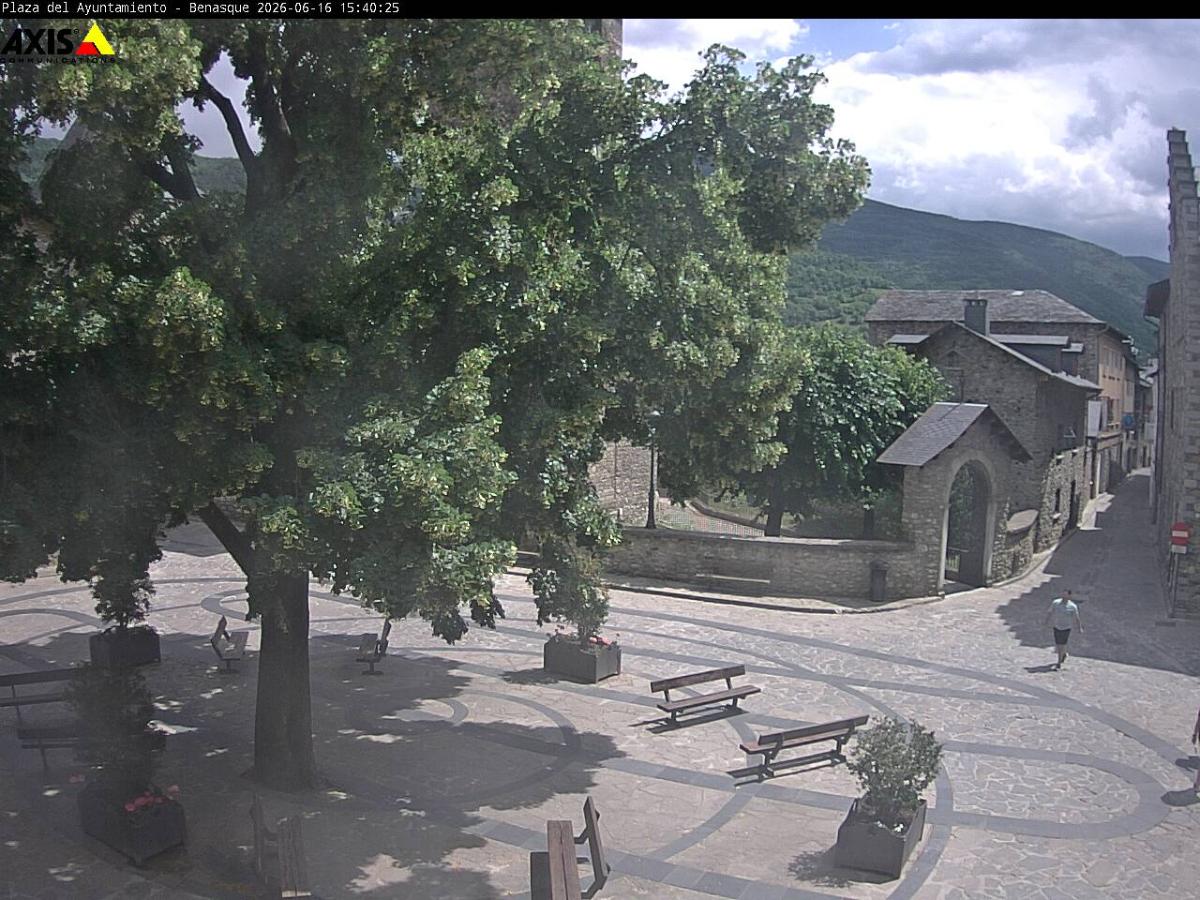 Webcam Aramón Cerler: Plaza Cerler