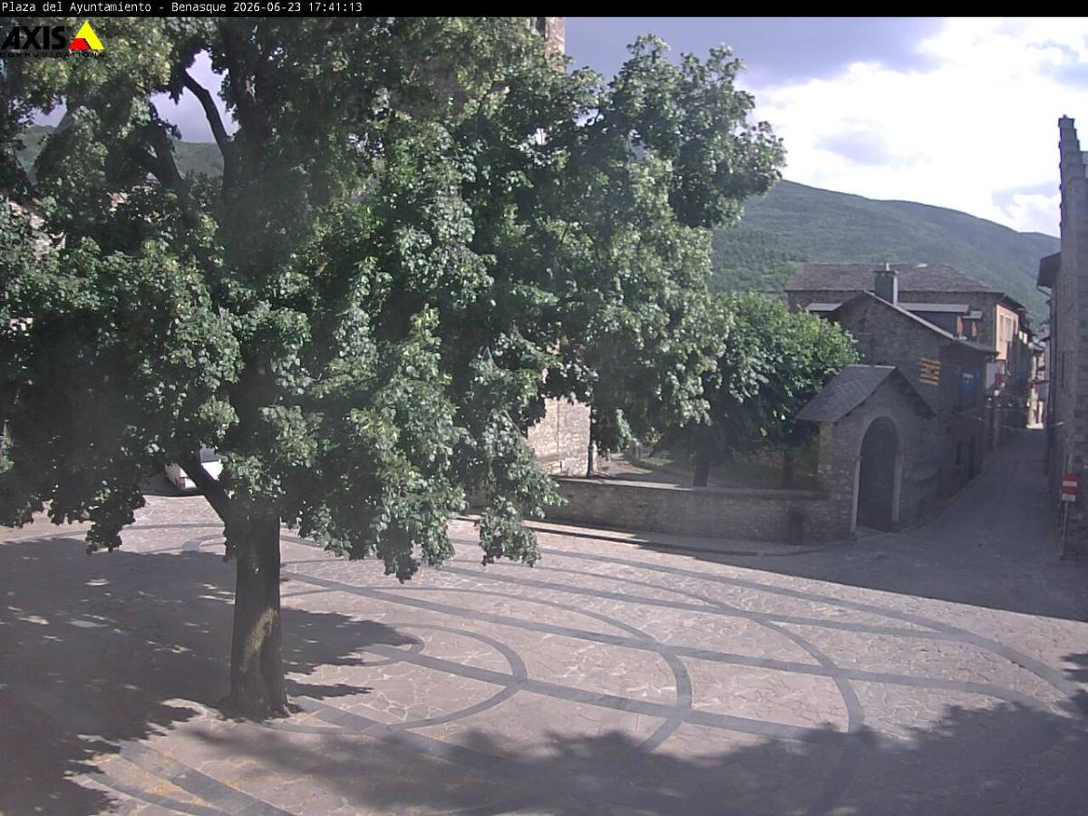Webcam Aramón Cerler: Plaza Cerler