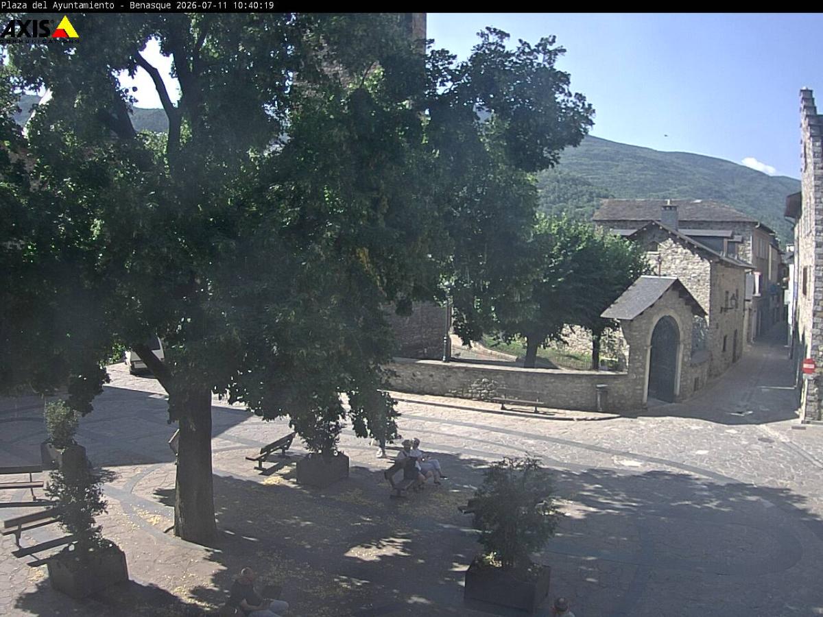 Webcam Aramón Cerler: Plaza Cerler
