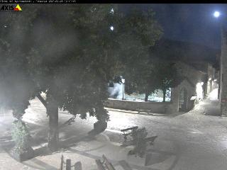 Aramón Cerler: Plaza Cerler (turismobenasque.com)