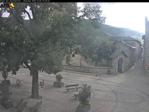 Webcam Aramón Cerler: Plaza Cerler