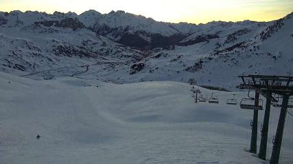 Aramón Formigal: Garmet, 2050 m (formigal-panticosa.com)