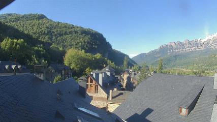 Aramón Panticosa: Pueyo de Jaca (casaescolano.com)