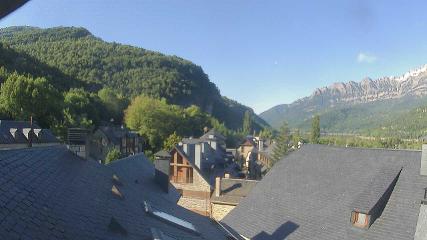 Aramón Panticosa: Pueyo de Jaca (casaescolano.com)