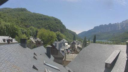 Aramón Panticosa: Pueyo de Jaca (casaescolano.com)