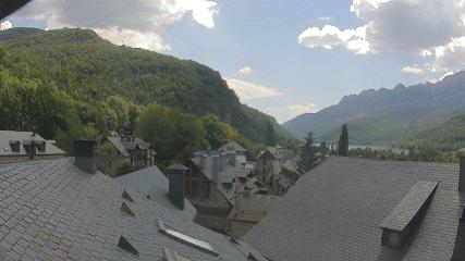 Aramón Panticosa: Pueyo de Jaca (casaescolano.com)