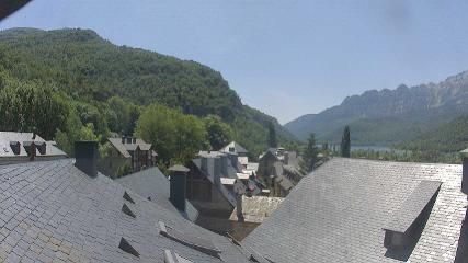 Aramón Panticosa: Pueyo de Jaca (casaescolano.com)