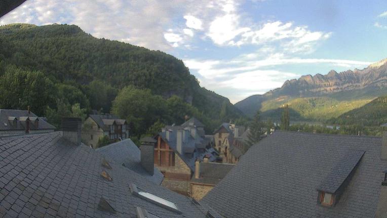 Webcam Aramón Panticosa: Pueyo de Jaca