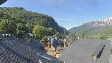 Aramón Panticosa: Pueyo de Jaca (casaescolano.com)