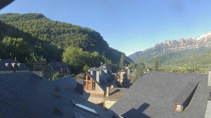 Aramón Panticosa: Pueyo de Jaca (casaescolano.com)