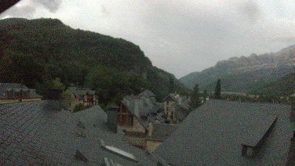 Aramón Panticosa: Pueyo de Jaca (casaescolano.com)
