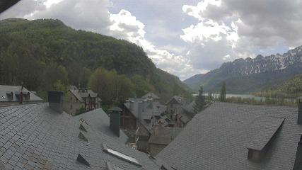 Aramón Panticosa: Pueyo de Jaca (casaescolano.com)