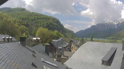 Aramón Panticosa: Pueyo de Jaca (casaescolano.com)