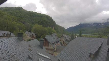 Aramón Panticosa: Pueyo de Jaca (casaescolano.com)