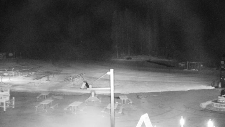 Webcam Arapahoe Basin: Base area