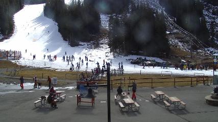 Arapahoe Basin: Base area (arapahoebasin.com)