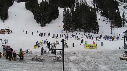 Arapahoe Basin: Base area (arapahoebasin.com)