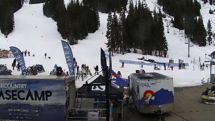 Arapahoe Basin: Base area (arapahoebasin.com)