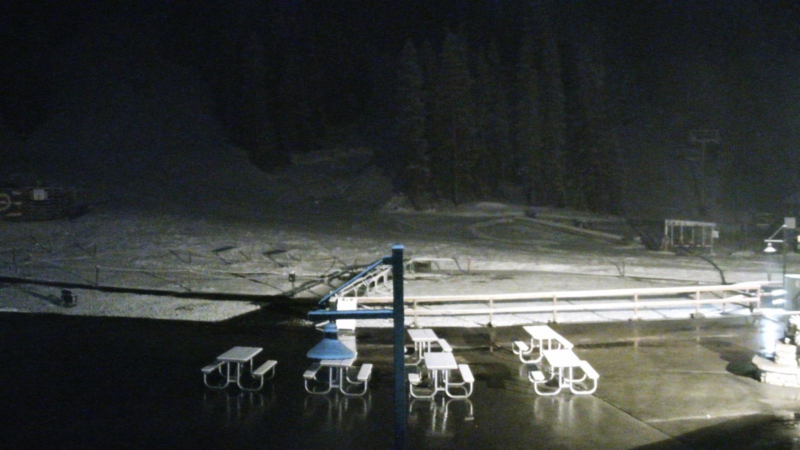 Webcam Arapahoe Basin: Base area