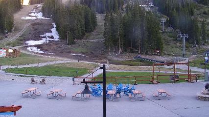 Arapahoe Basin: Base area (arapahoebasin.com)