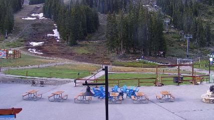 Arapahoe Basin: Base area (arapahoebasin.com)