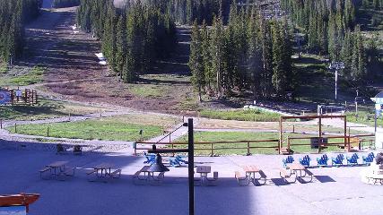 Arapahoe Basin: Base area (arapahoebasin.com)