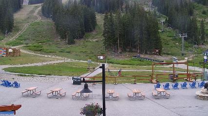 Arapahoe Basin: Base area (arapahoebasin.com)