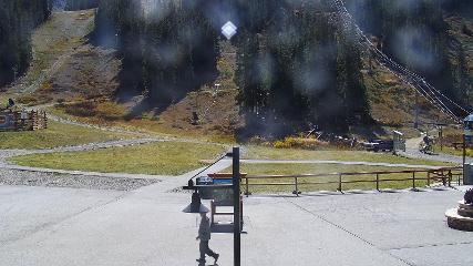 Arapahoe Basin: Base area (arapahoebasin.com)